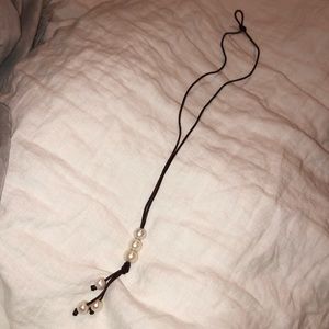 Leather & Pearl Long Necklace